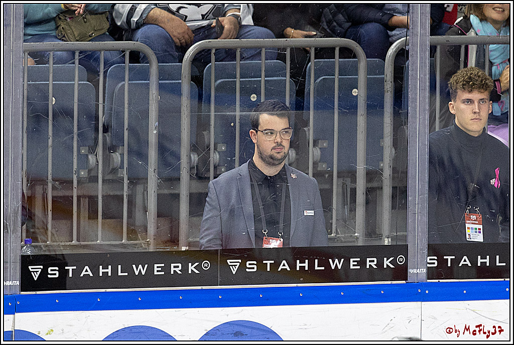 PENNY DEL;  Kölner Haie - Grizzly Wolfsburg; Köln, 26.10.2022